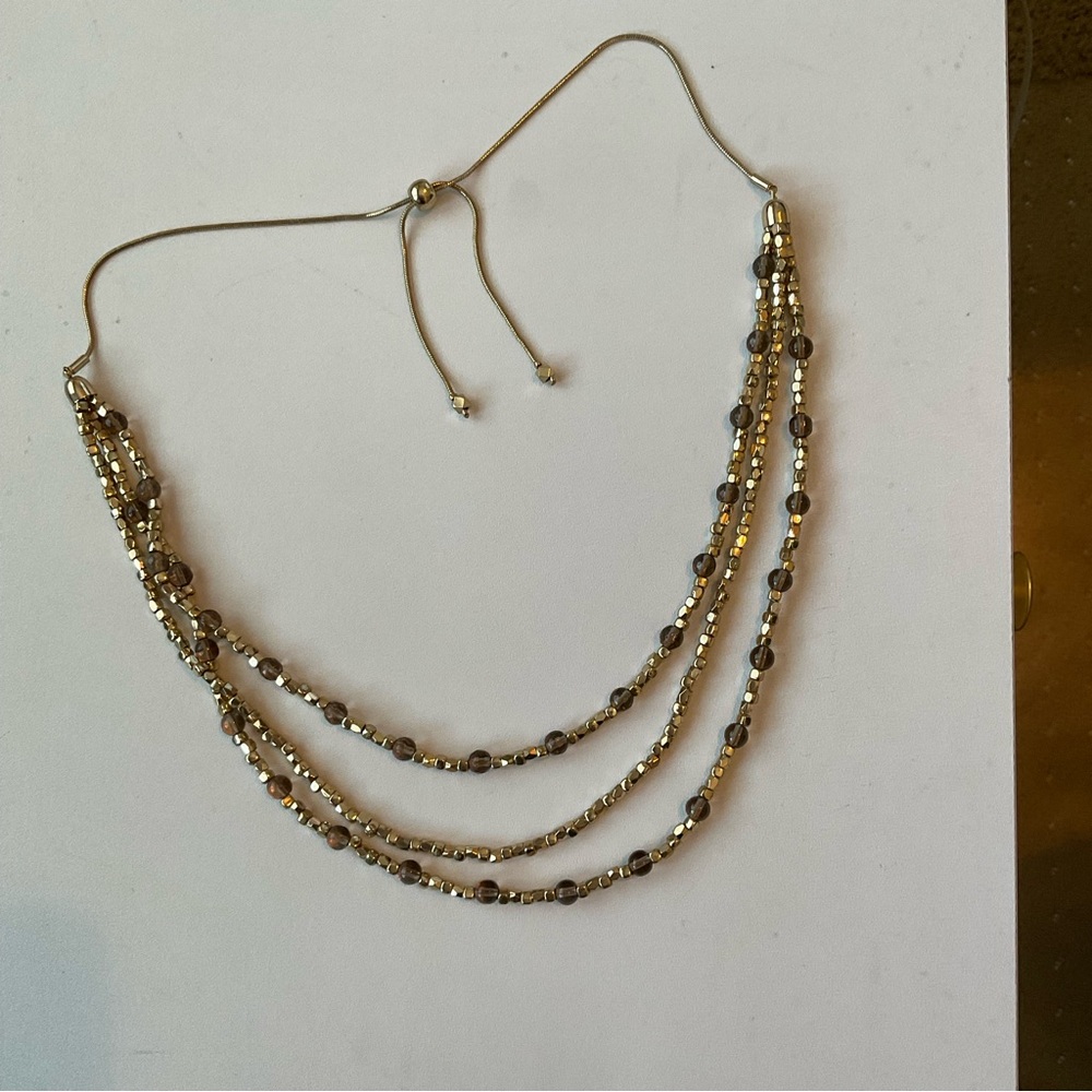 White House Black Market adjustable necklace